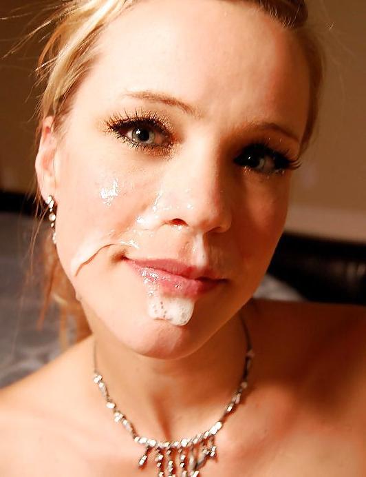 25P Smoking Hot Blonde