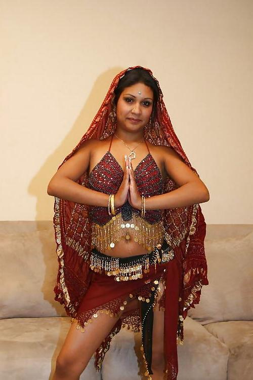 15P INDIAN PORN - Monkia