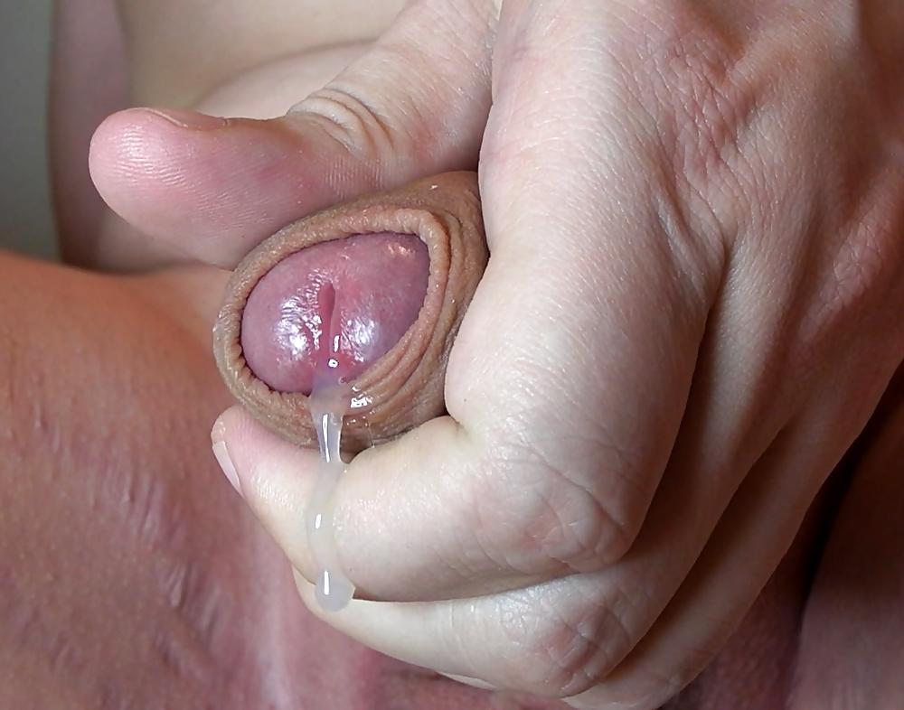 25P SPERM SHOOTING COCKHEAD!