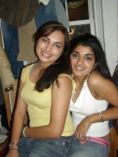 25P Indian non-nude hotties