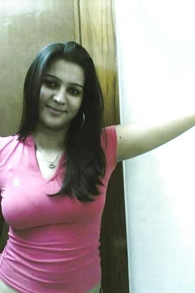 25P Indian non-nude hotties
