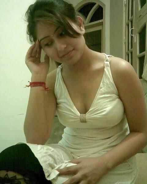 25P Indian non-nude hotties