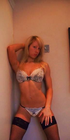 25P Sexy cute babes in stockings