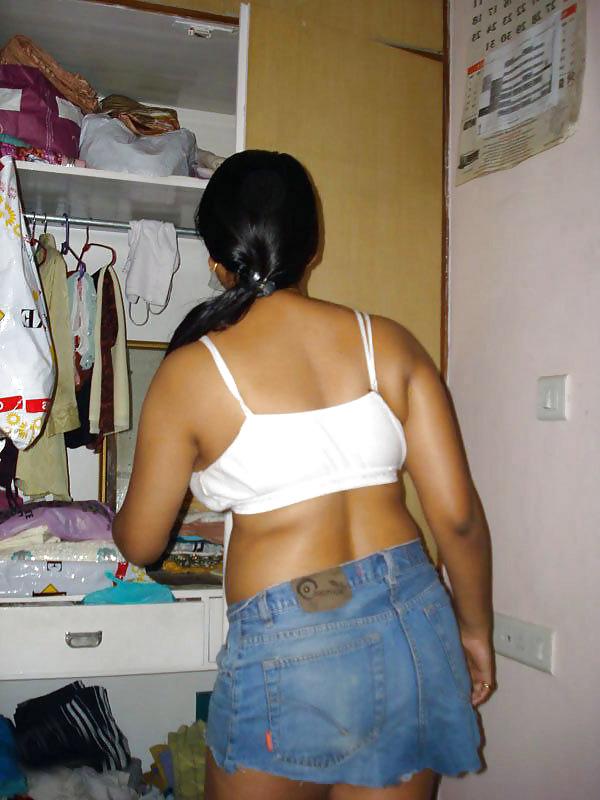 14P Sexy indian mature