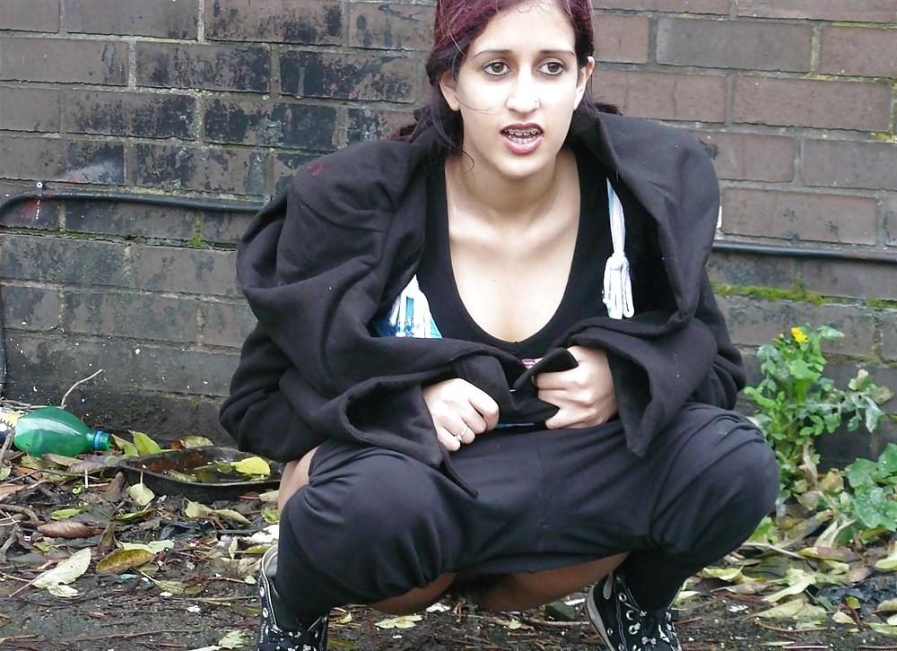 16P Indian girl outdoor