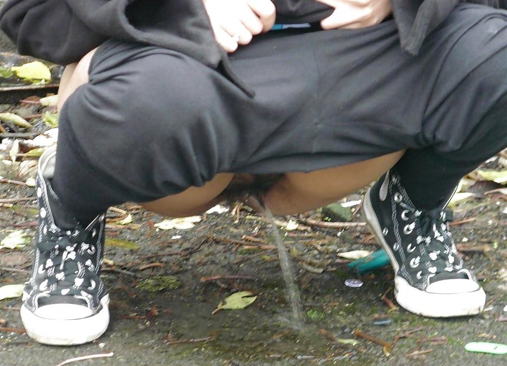16P Indian girl outdoor