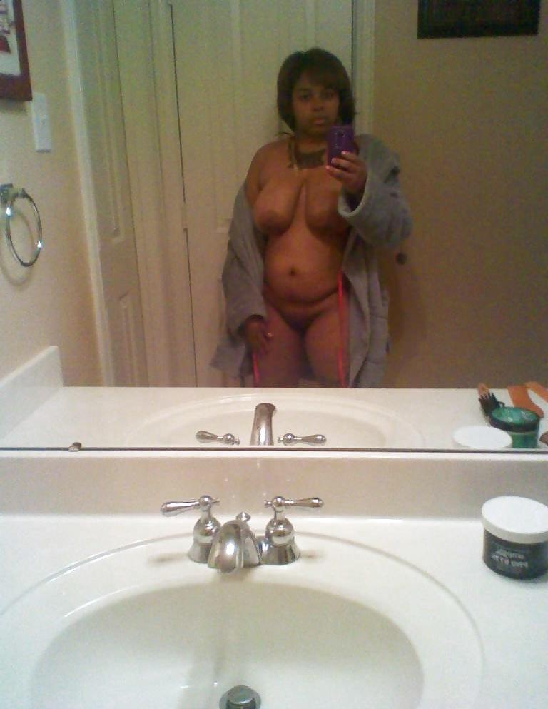 8P Pics to My I-Phone Red BONE