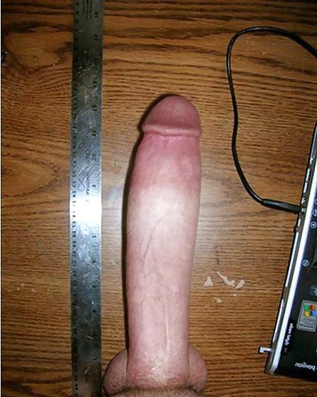 8P Couple - Hubby is Hung Wife is Happy