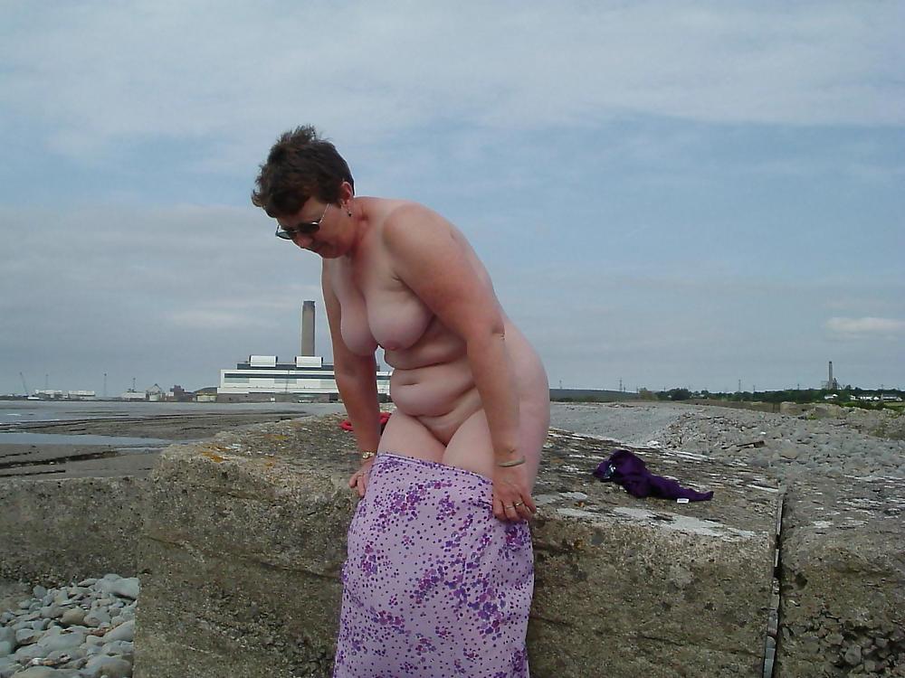 25P Saggy tits 17.