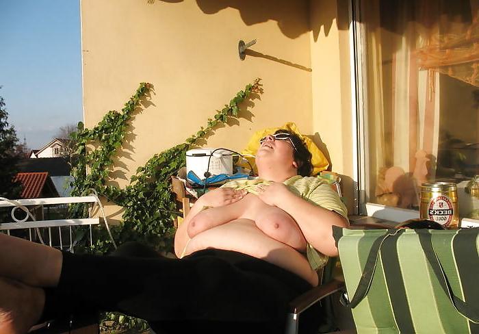 25P Saggy tits 17.