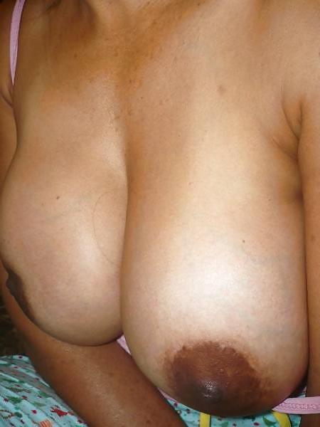 25P Heavy Massive Sagging Milf Slut Tits 