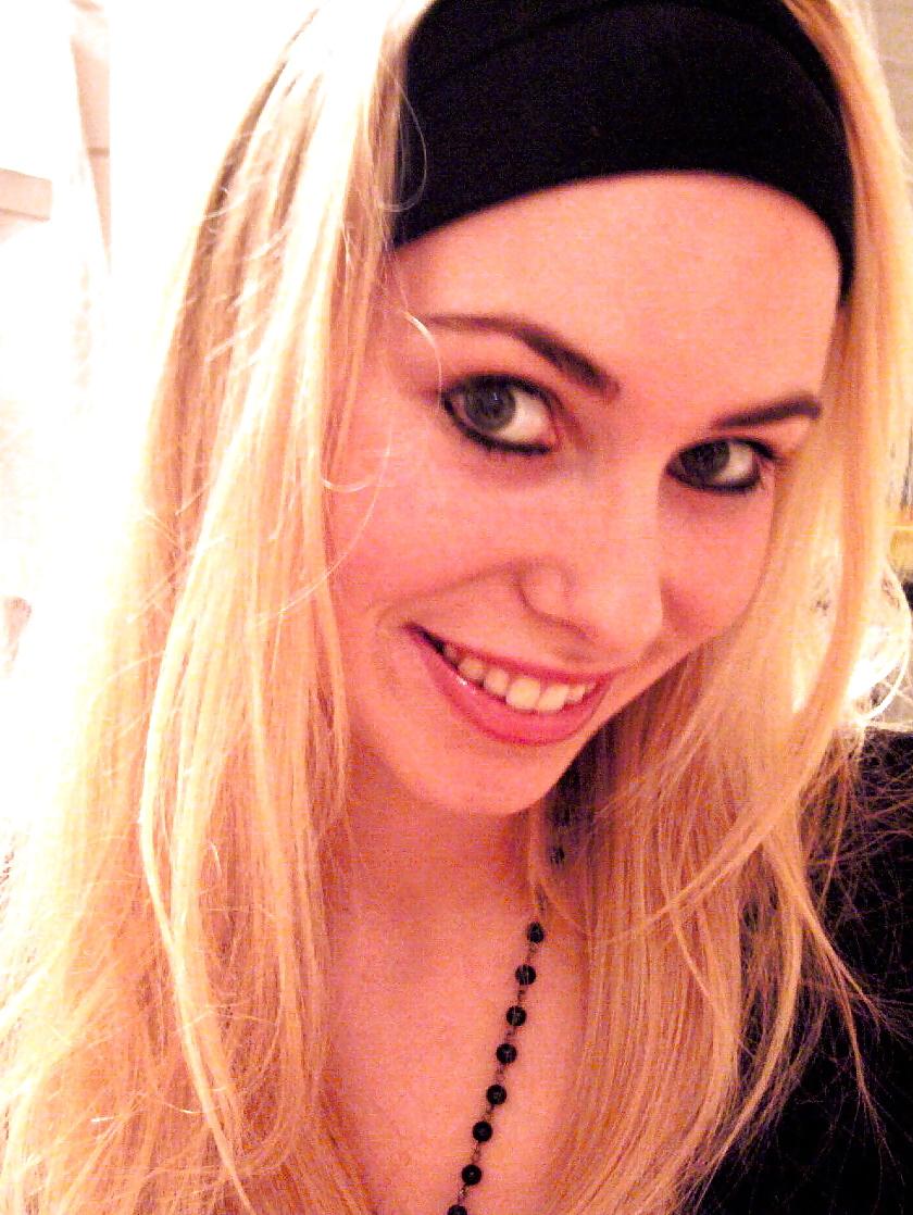 25P German Ex-girlfriend