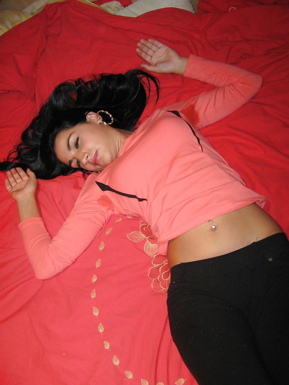 25P Busty Arab Babe