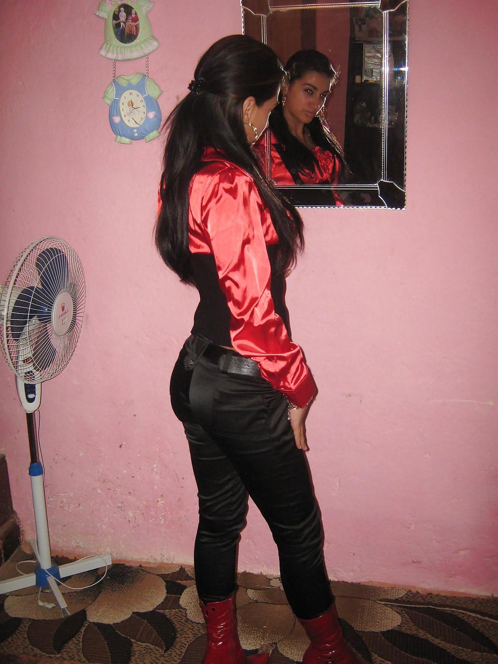 25P Busty Arab Babe