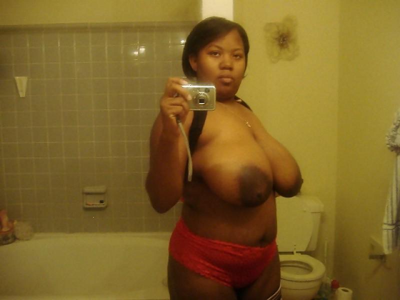 25P Big Boob Black Beauties