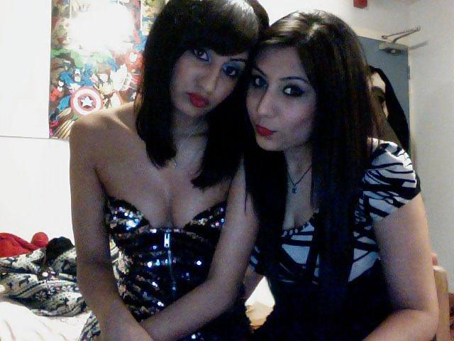 13P Uk indian paki uni slut for comments