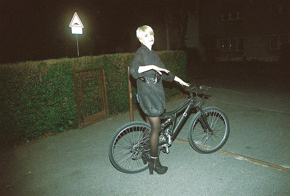 16P Babes riding bicyles in high heels 
