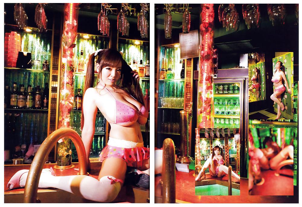 25P Hitomi Tanaka - Big Tit Bombs