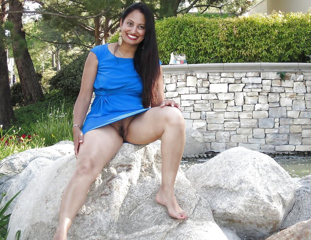 25P Indian pussy and ass
