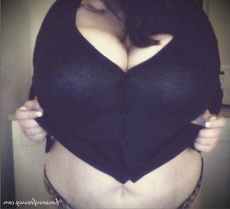 25P Big boobs cute brunette 