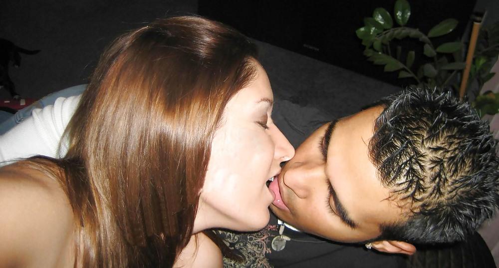 25P Indian chick having fun with bf