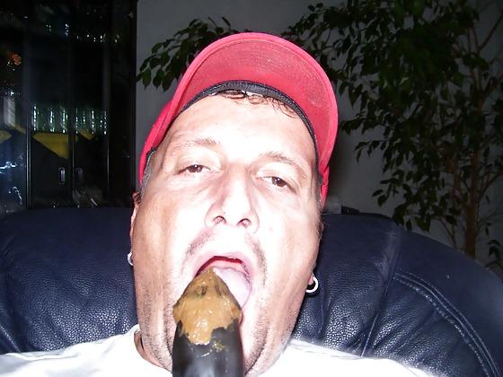 14P Nackt auf dem sofa