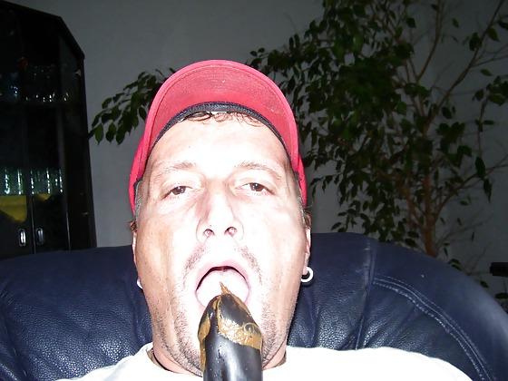 14P Nackt auf dem sofa