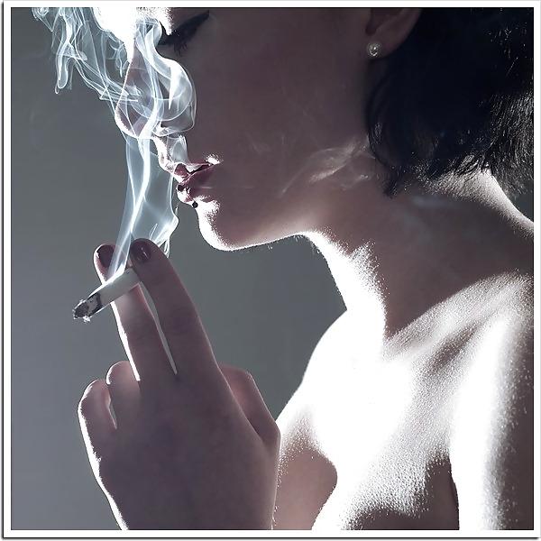 24P Smoking with elegance