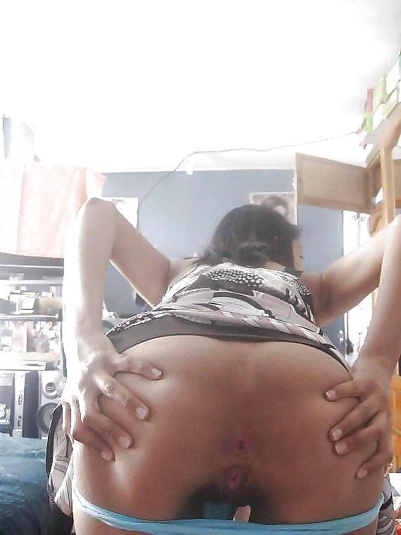 5P Spread ass chica. From ricosworld