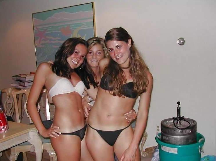16P Bra Babes