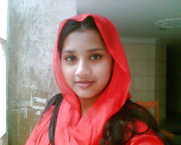 15P Beautiful Indian Girls 24-- By Sanjh