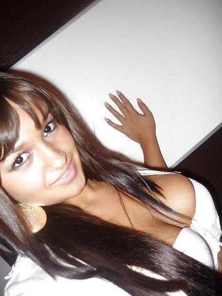 15P Beautiful Indian Girls 24-- By Sanjh