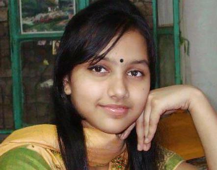15P Beautiful Indian Girls 26-- By Sanjh
