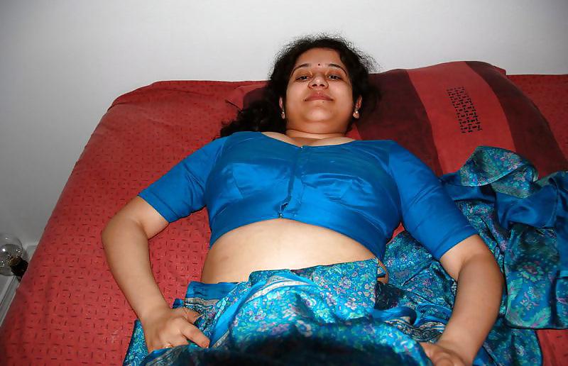 14P SEXY INDIAN