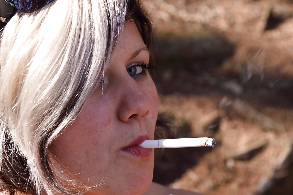 7P Smoking fetish