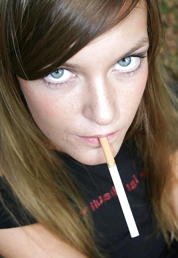 13P Smoking sluts 16
