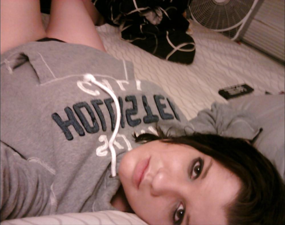 12P Married arkansas slut young milf sent me these pics... 