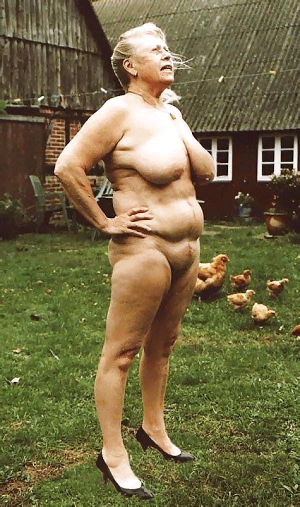 25P Saggy tits 15.
