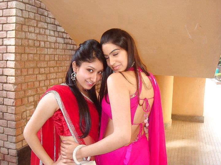 15P Beautiful Indian Girls 32-- By Sanjh