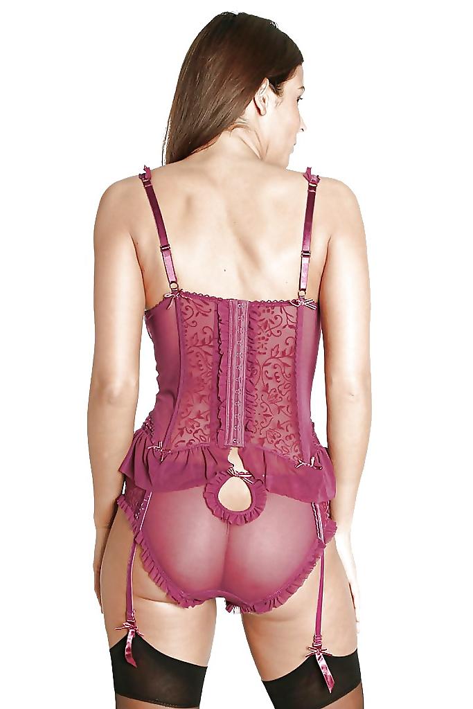 14P Georgous delectable lingerie babes