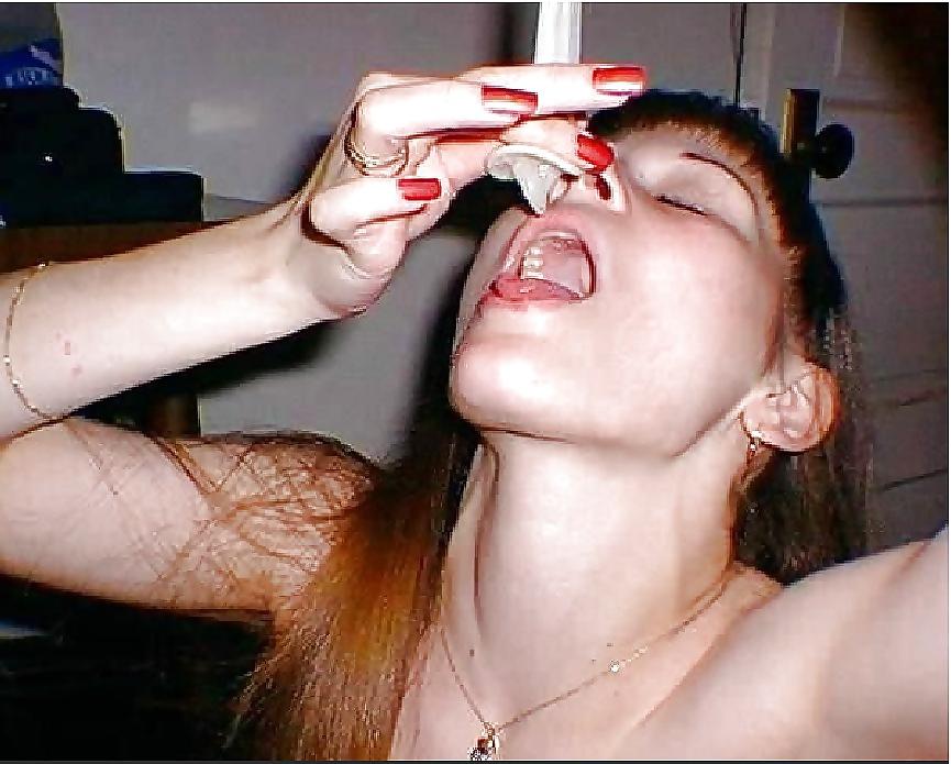 25P Wedding Ring Swingers #80: Naughty Married Ladies