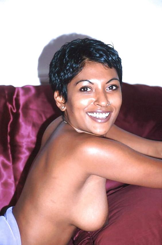 25P Indian Girls - Who Are These Girls?