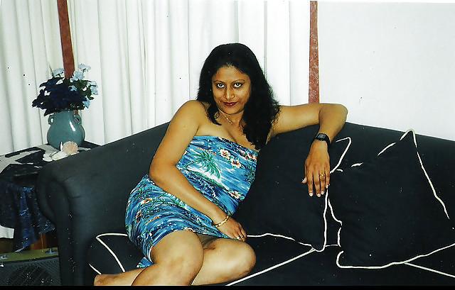 13P My indian aunty