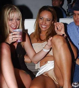 25P Beautiful Cameltoe Babes 4 by TROC