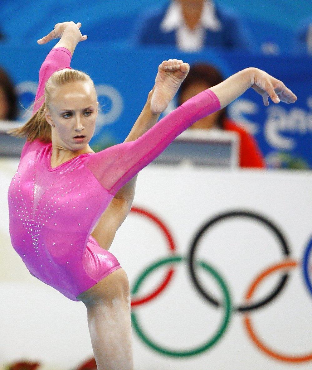 5P My top 5 sports chicks
