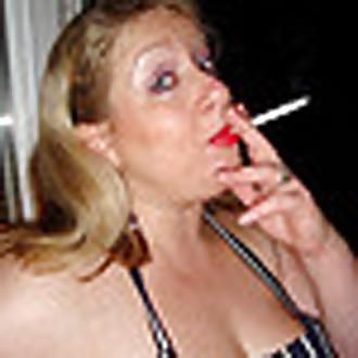 8P Smoking n Cooking!