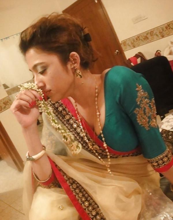 15P Indian NRI Posh Rich Girl hot pics