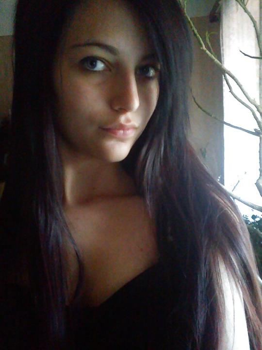 19P Beautiful Hungarian girls