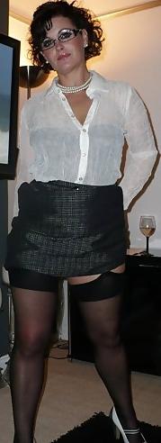 25P Slutty old MILF in leather and nylon