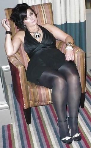 25P Slutty old MILF in leather and nylon